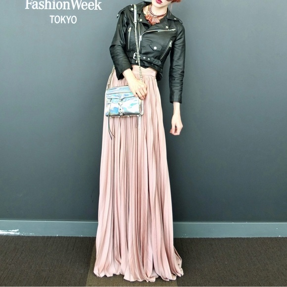 VINTAGE: BAUHAUS x NASTY GAL Cropped Faux Leather Moto Jacket (Limited Edition) - Picture 3 of 12